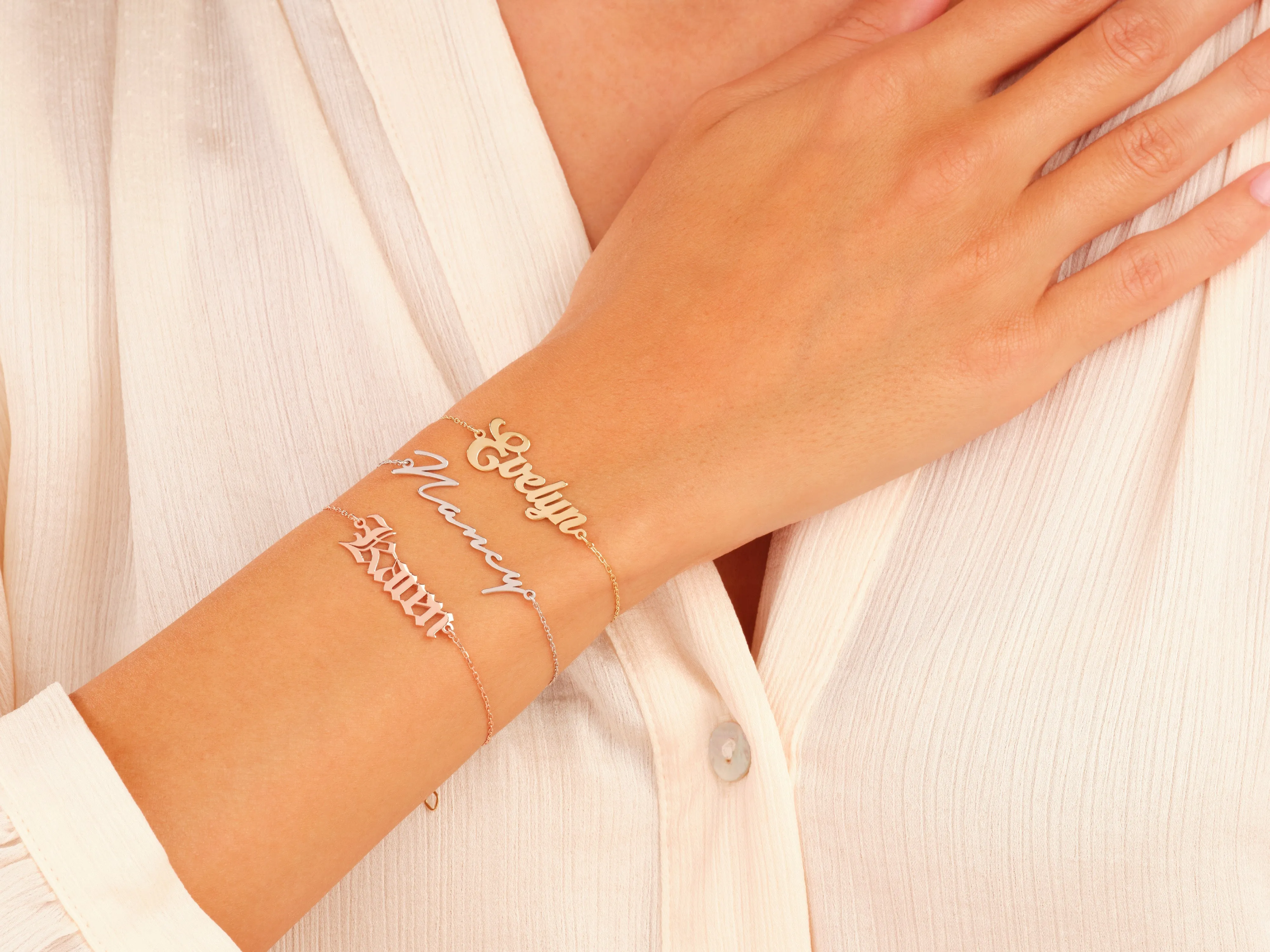 14k Solid Gold Cursive Font Name Bracelet
