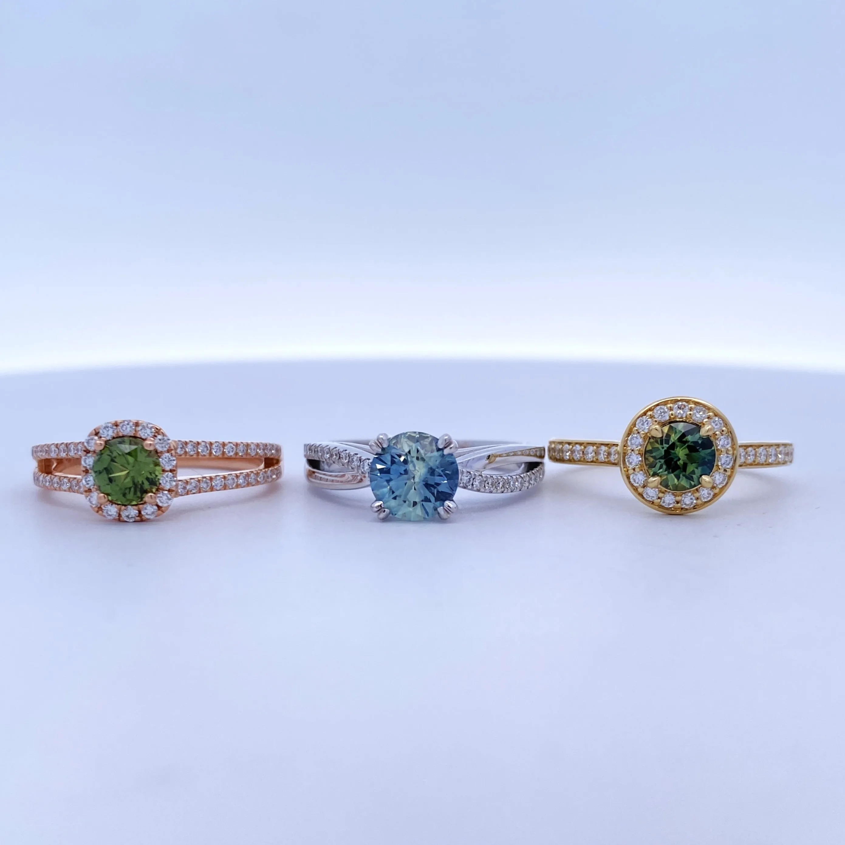 18ct White Gold Mambilla Sapphire Ring