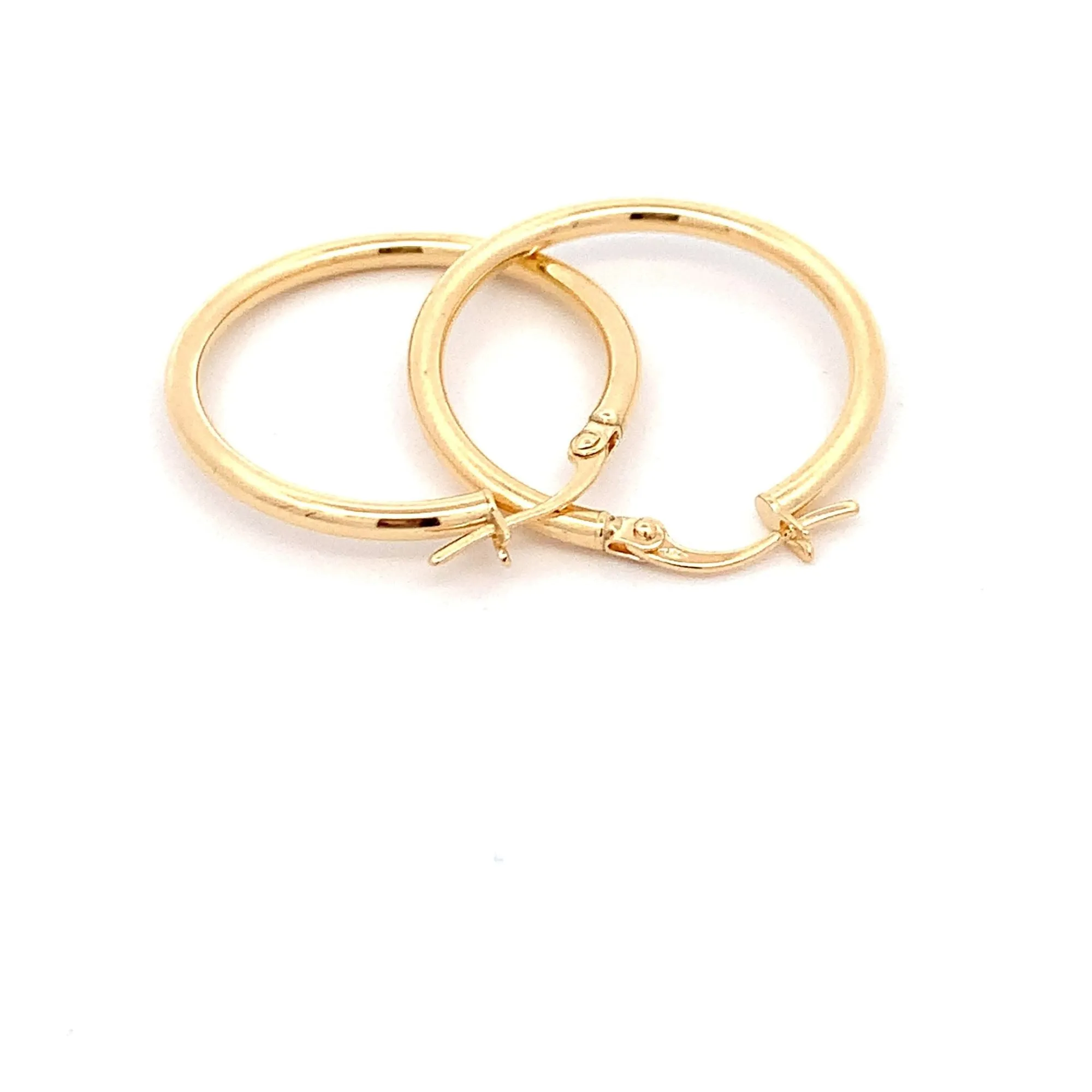 18K Gold Earrings Hoops Polished Plain 1.52 grams
