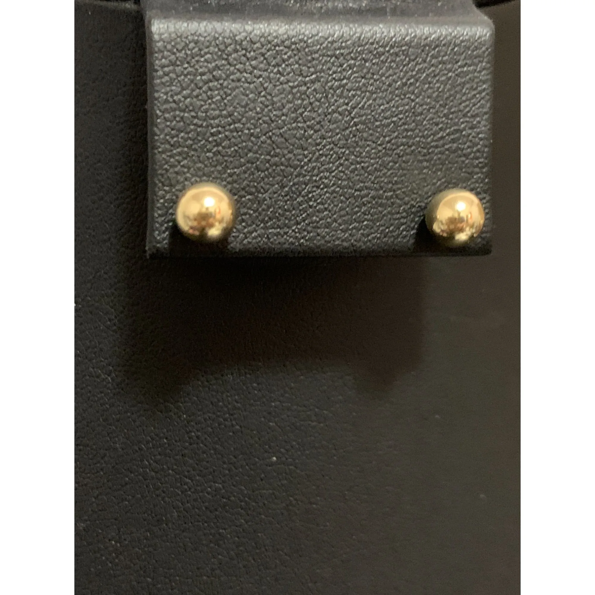 18K Gold Earrings Stud Polished Balls 1.55 grams