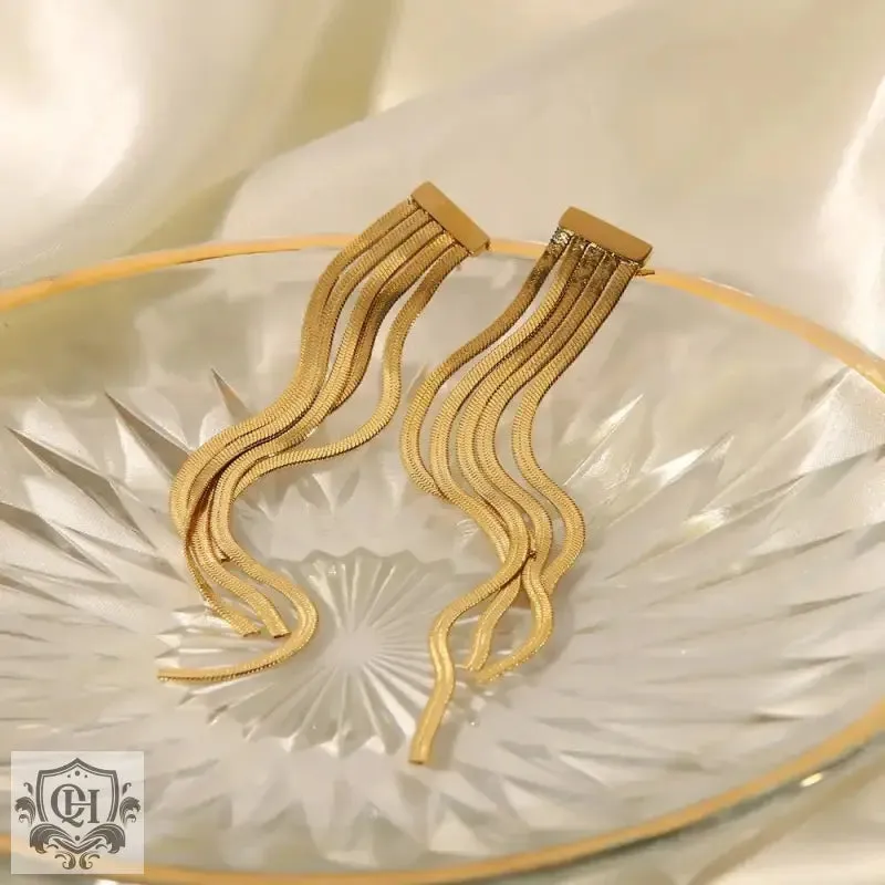 18K Gold Elegant Tassel Earrings