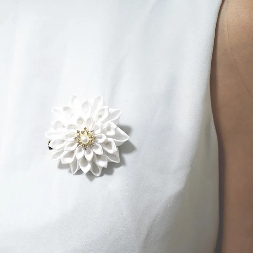 [ACCESSORY 4 PIECES] COTTON (BARRETTE, HAIR CLIP, BROOCH, PENDANT) | TSUMAMI KANZASHI