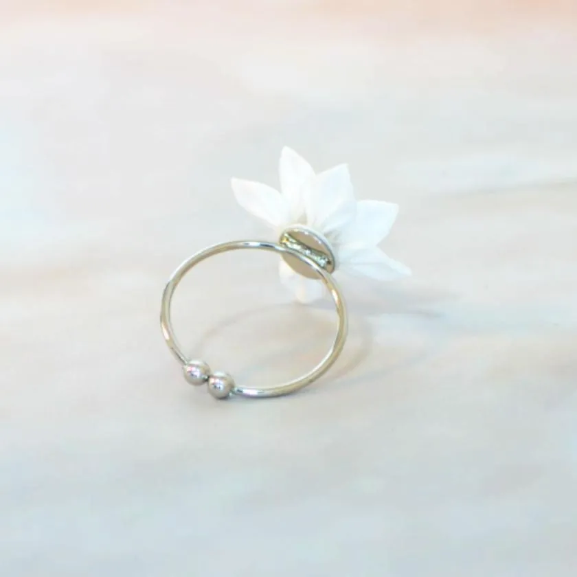 [ACCESSORY 4 PIECES] PURE WHITE (BARRETTE, BROOCH, EARRINGS, RING) | TSUMAMI KANZASHI