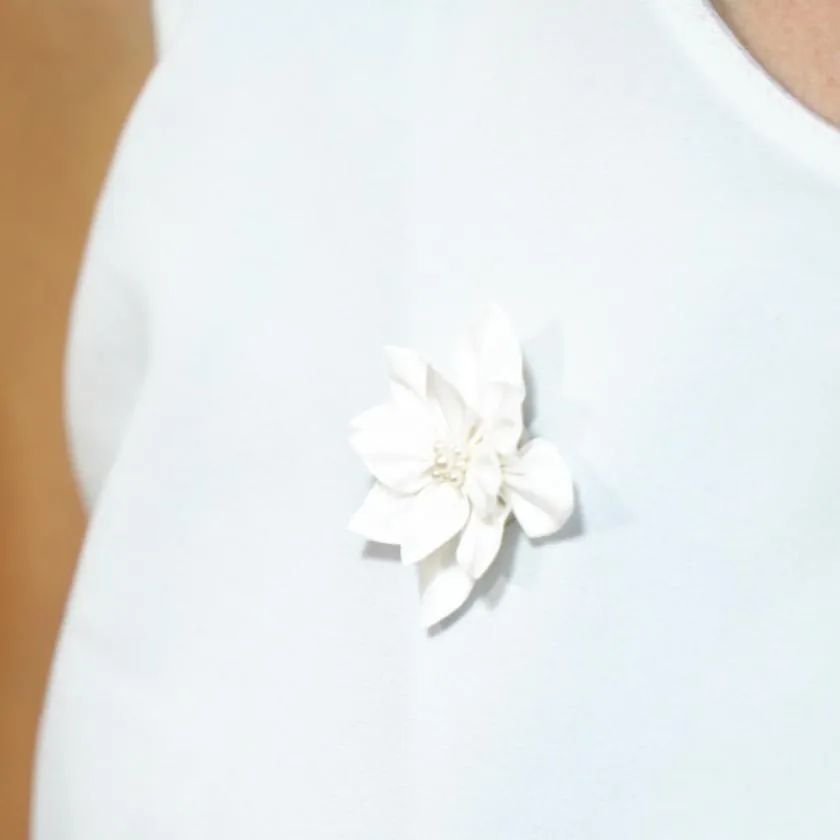 [ACCESSORY 4 PIECES] PURE WHITE (BARRETTE, BROOCH, EARRINGS, RING) | TSUMAMI KANZASHI