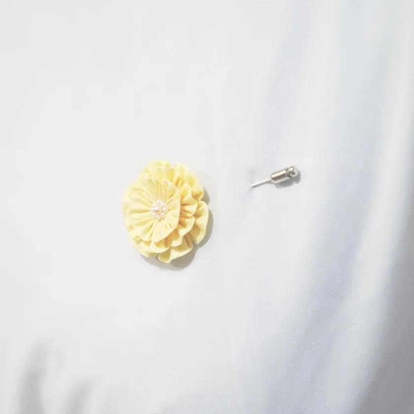 [ACCESSORY 4 PIECES] YELLOW (HAT PIN BROOCH, BROOCH, NON-HOLE EARRINGS, HAIR CLIP) | TSUMAMI KANZASHI