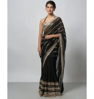 Aradhana Sari Set