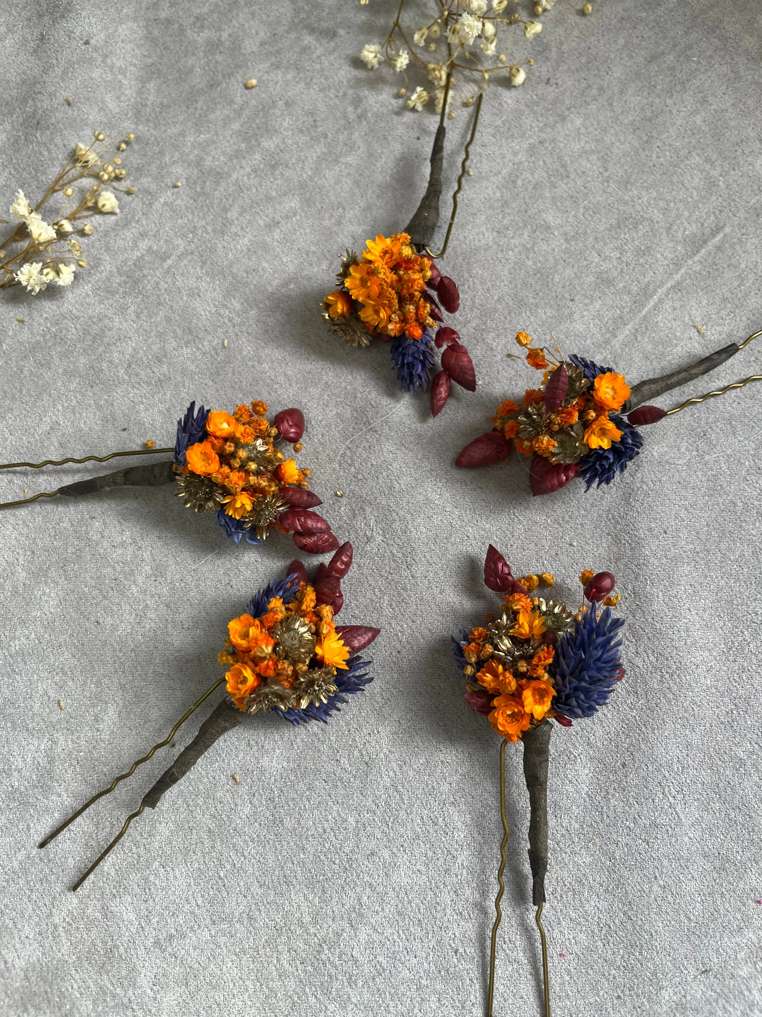 Autumn wedding hairpins