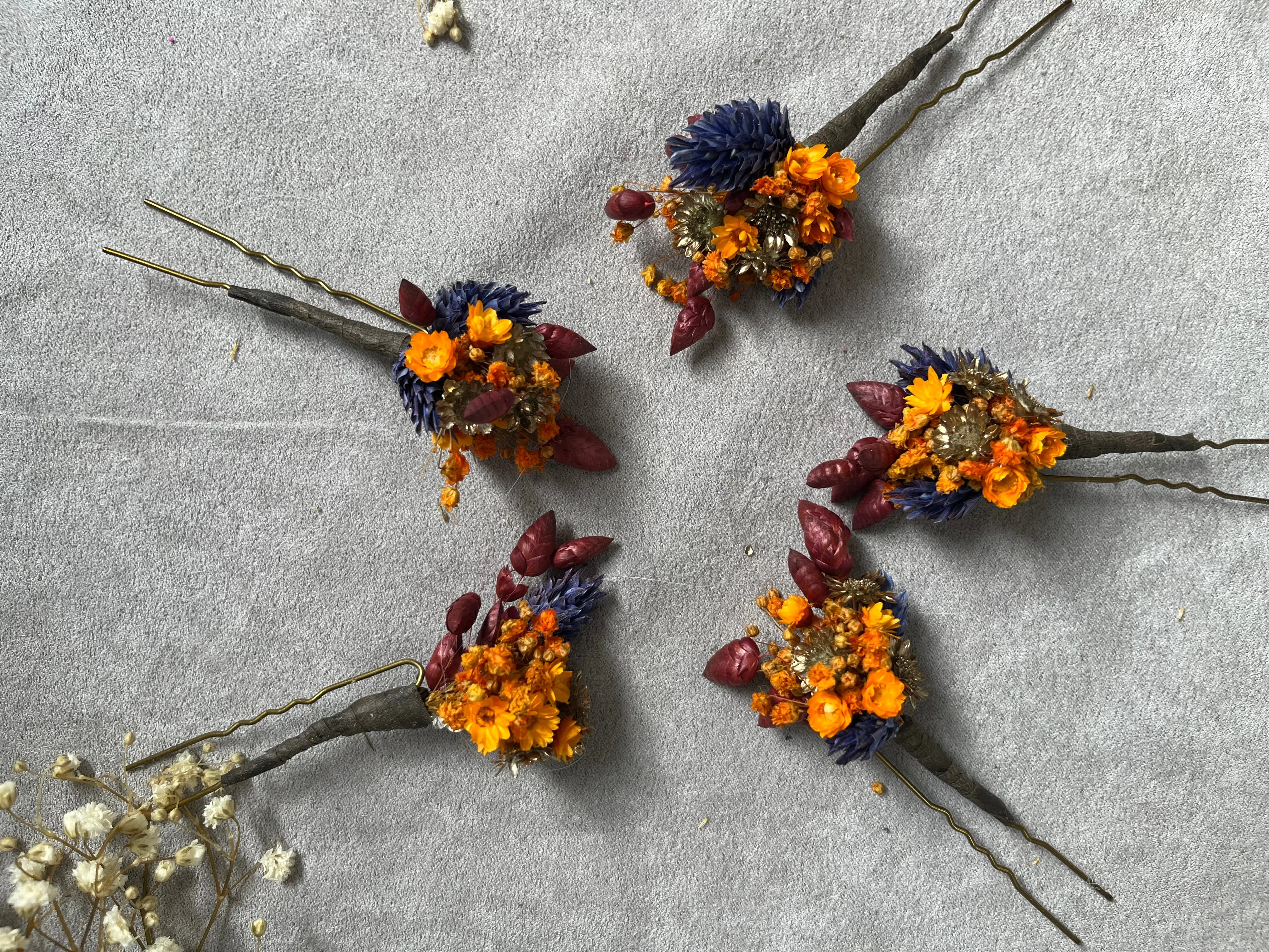 Autumn wedding hairpins