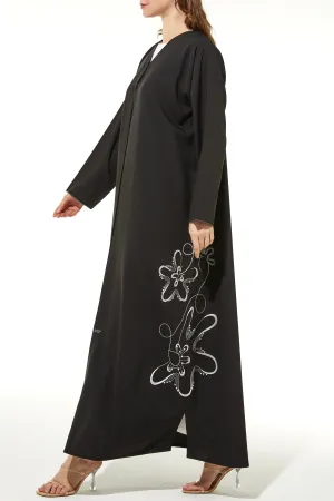 Black Kadi Crepe Abaya with Side Intricate Embroidery