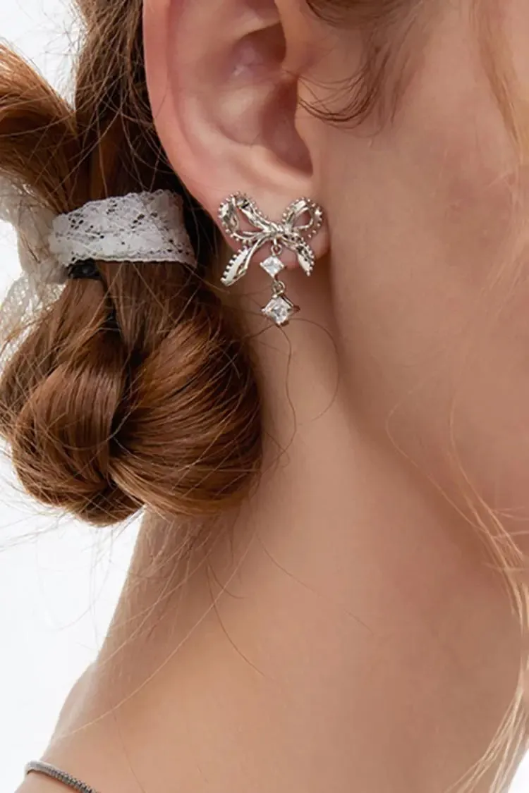 Bow Earrings with Glimmer Gem