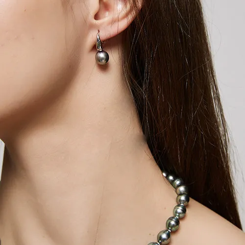 Chic 9mm Tahitian Silver Grey Pearl Hook Earrings