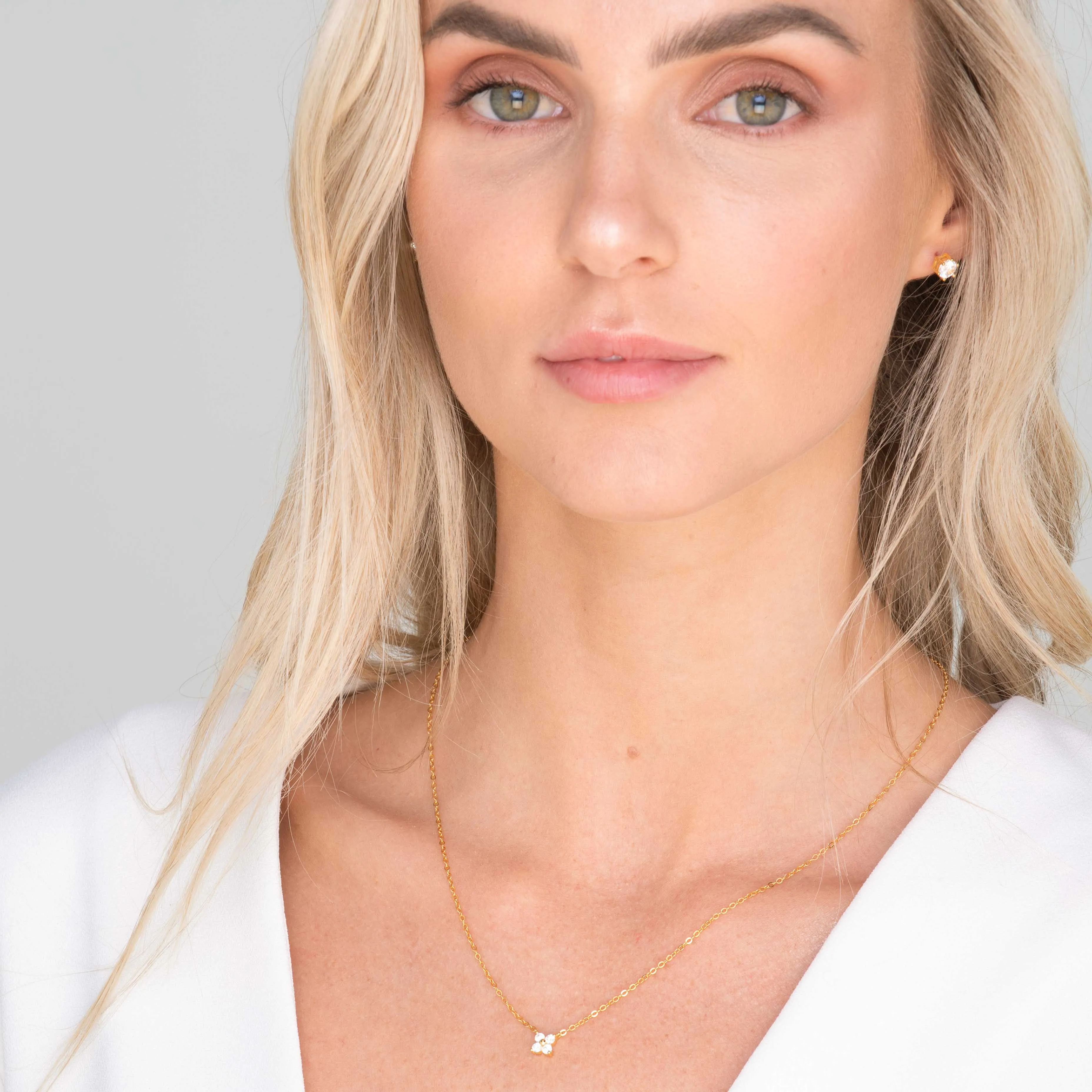 Clover Sapphire Chain Necklace