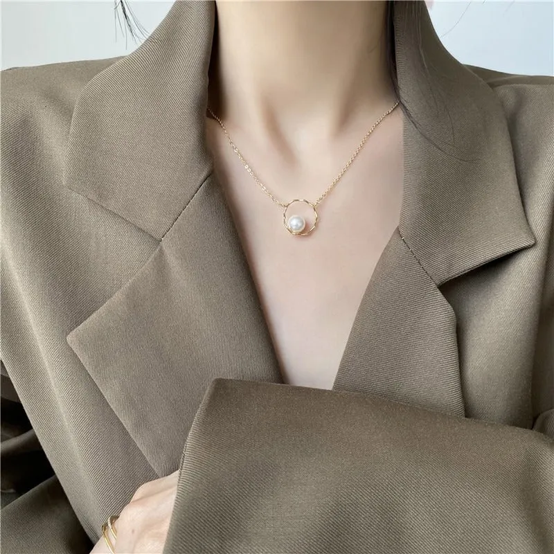 Delicate Gold Ring Pearl Necklace