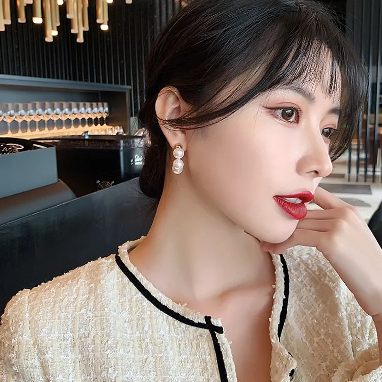 Elegant Celebrity Metal Inlaid Pearl Earrings