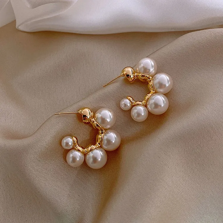 Elegant Celebrity Metal Inlaid Pearl Earrings