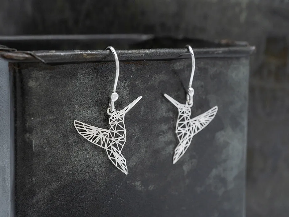 Geometric Hummingbird on Hook