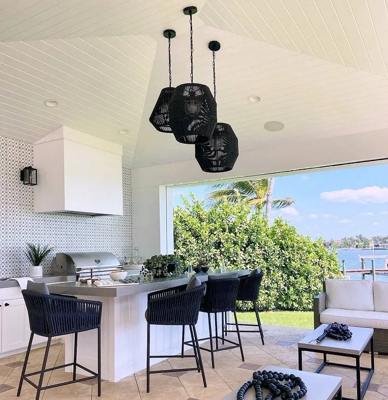 Indoor/Outdoor Open Weave Barrel Pendants