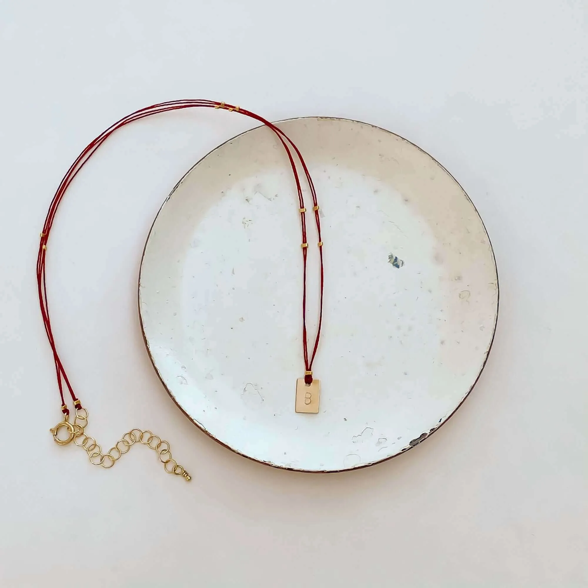 JIVA SQUARE THREADED NECKLACE
