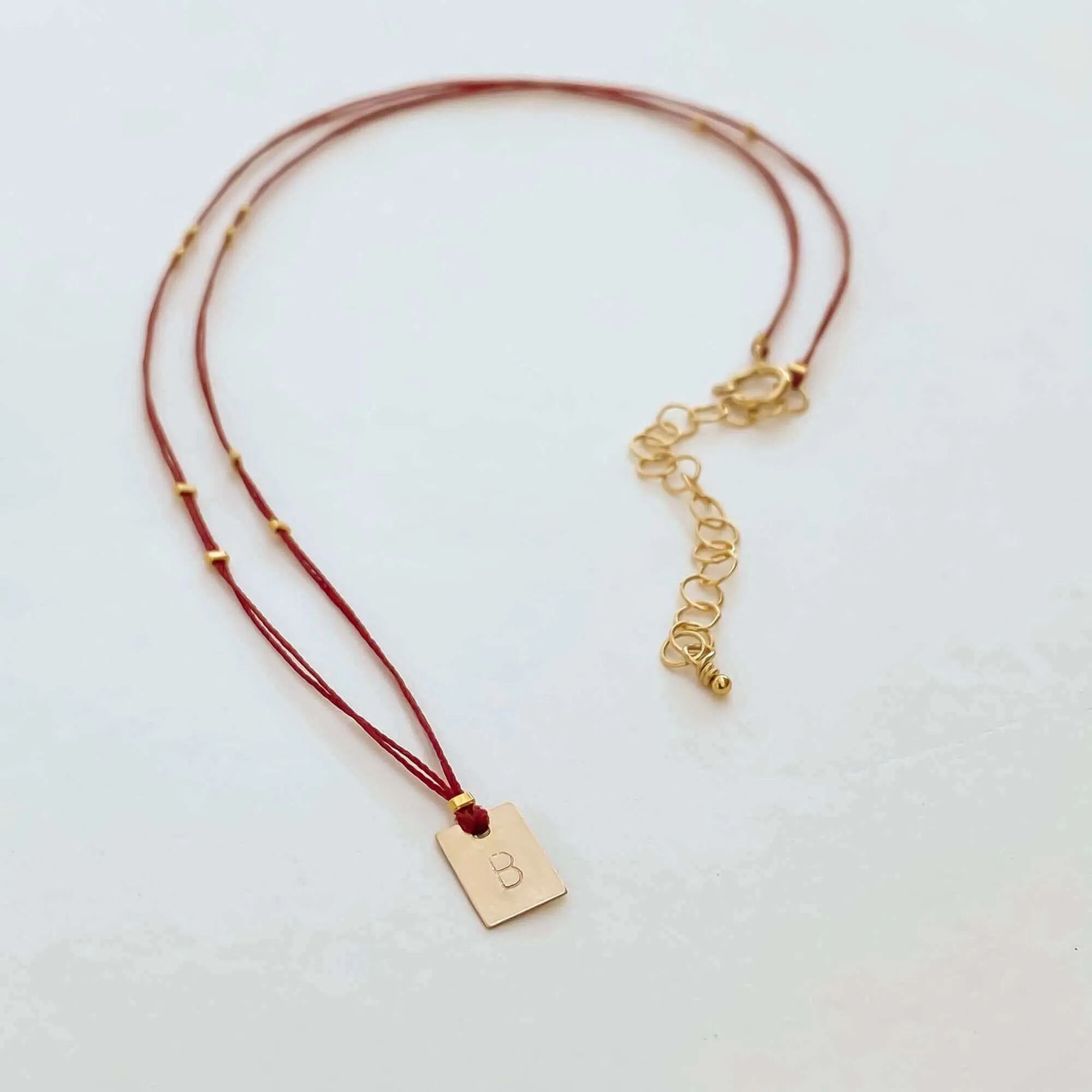 JIVA SQUARE THREADED NECKLACE
