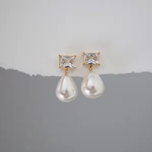 June Earrings | Elegant Pearl Earrings