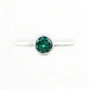 Lab Emerald Stacking Ring in Sterling Silver// 5mm Faceted Gemstone May Birthstone