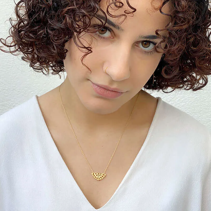 LOTUS PENDANT NECKLACE