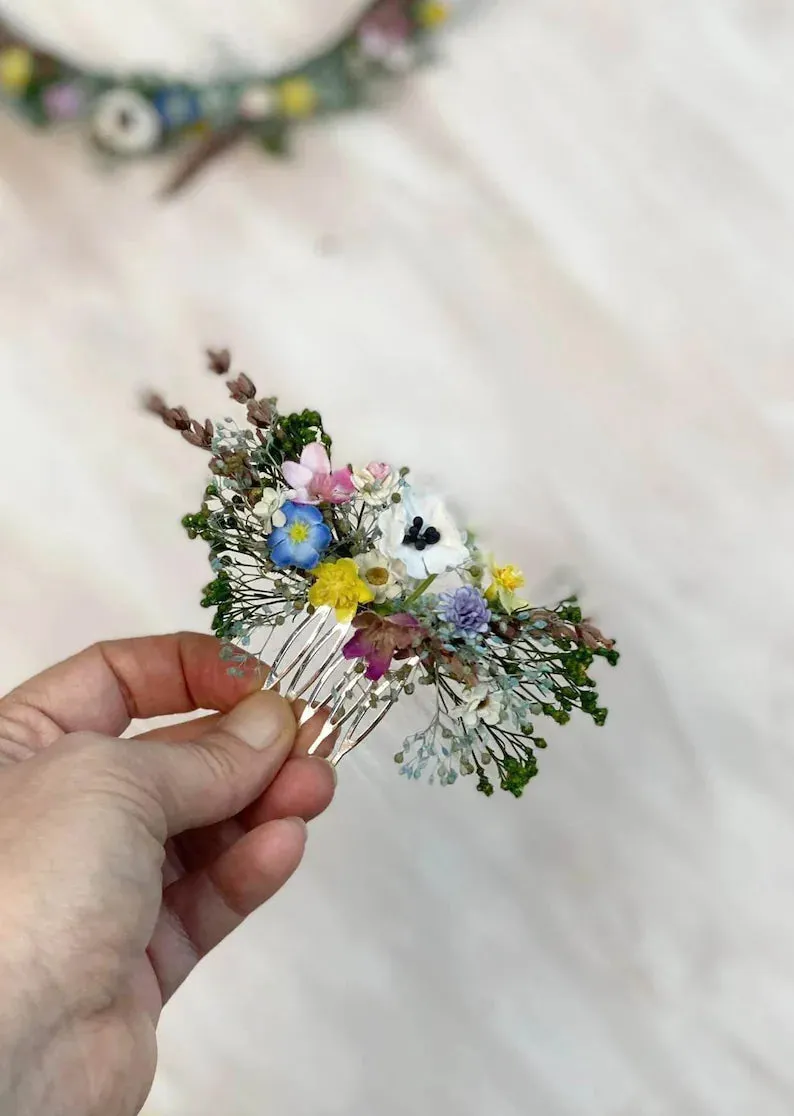Meadow flower hair comb and hairpins