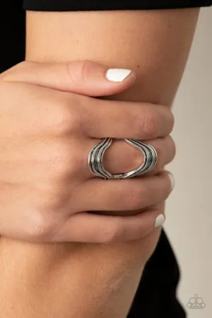 Paparazzi Ring ~ Keep An Open Mind - Silver