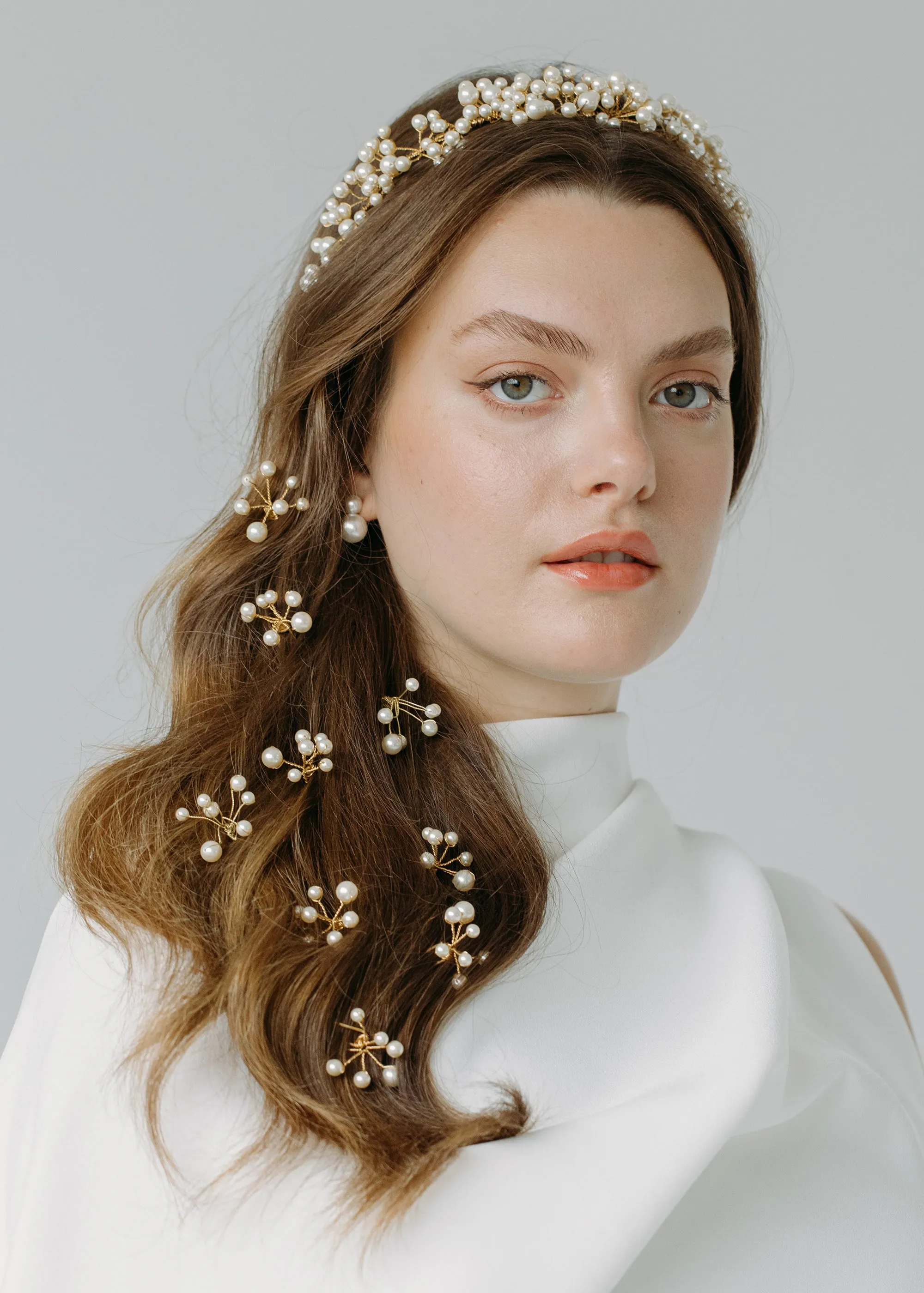 Primavera Hairpins -- Gold