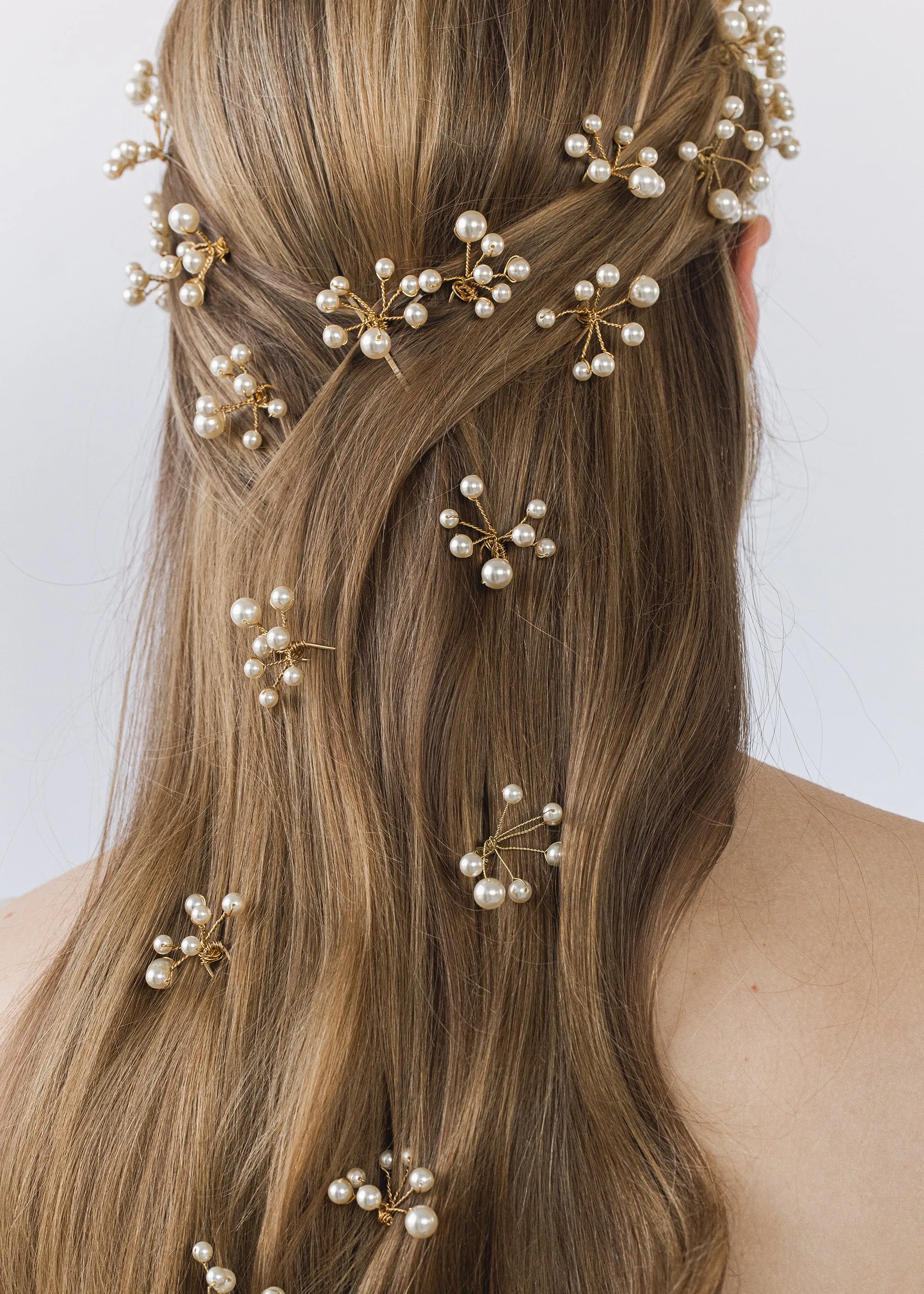 Primavera Hairpins -- Gold