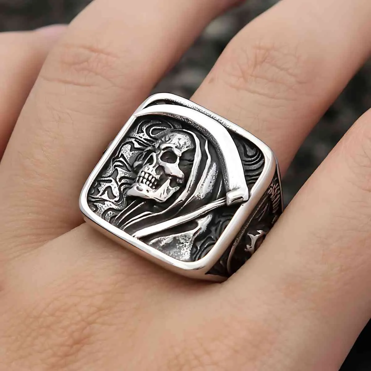 Scythe Ring