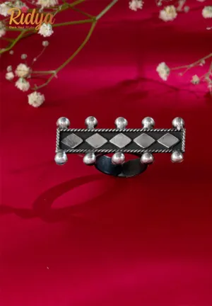 Sequence of Diamond Horizontal Ring