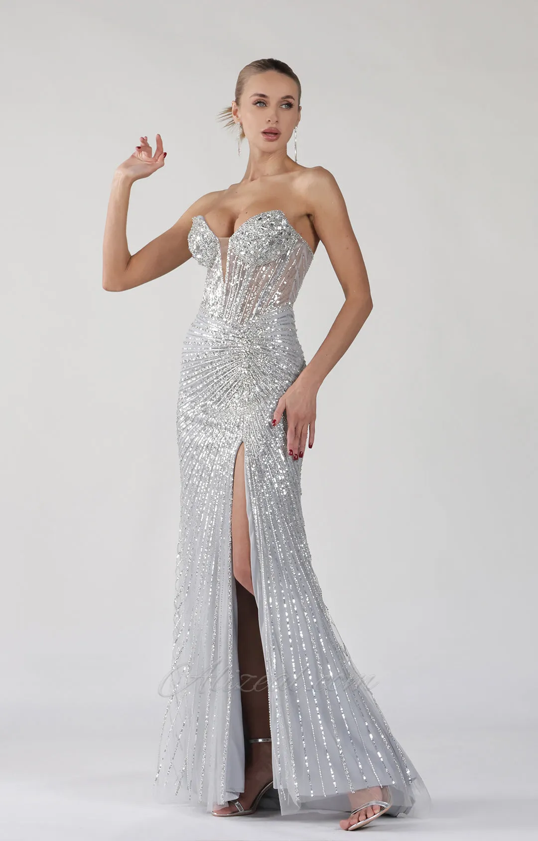 Sweetheart Neck Intricate Sequin Side Split Dresses