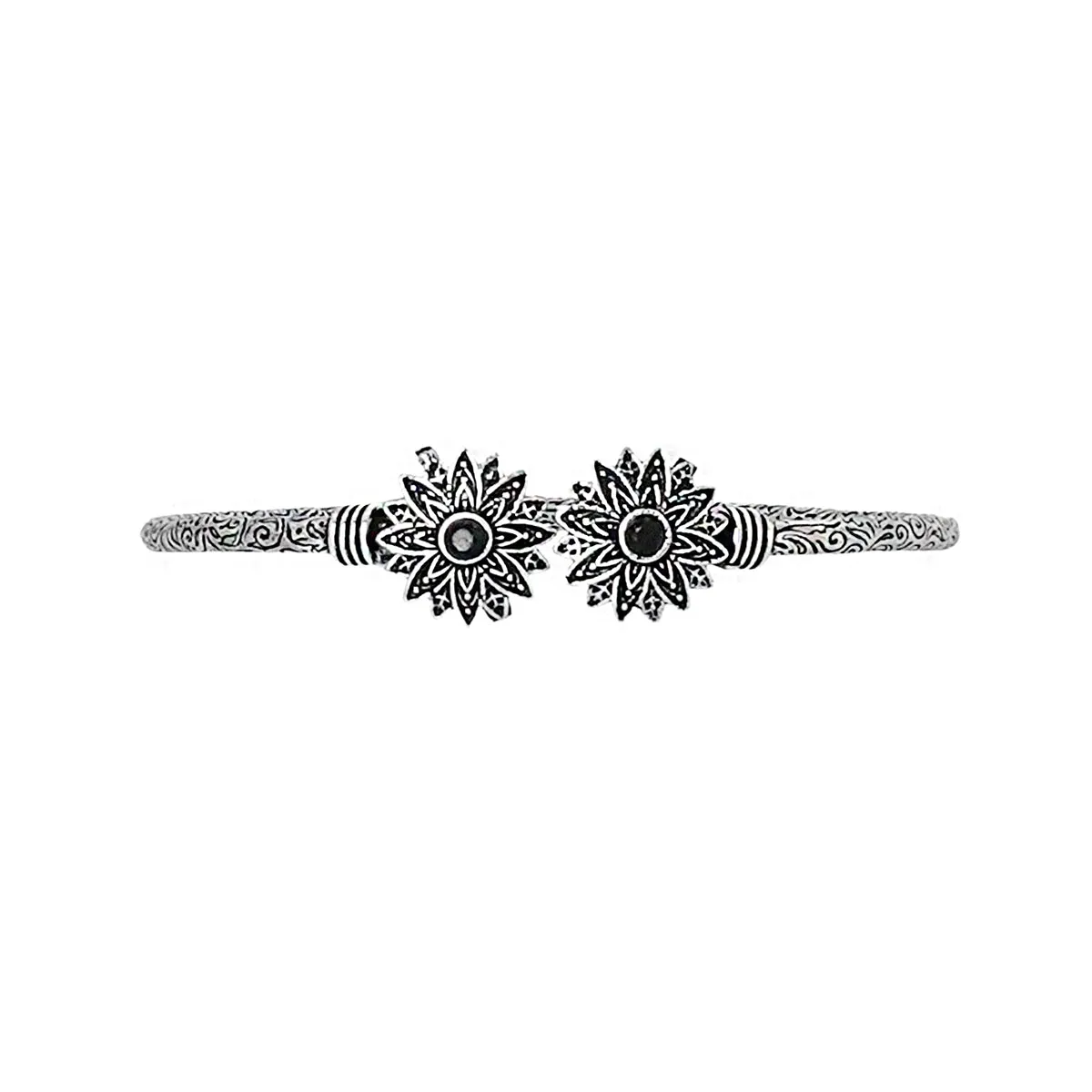 Teejh Omisha Stacked bracelet set