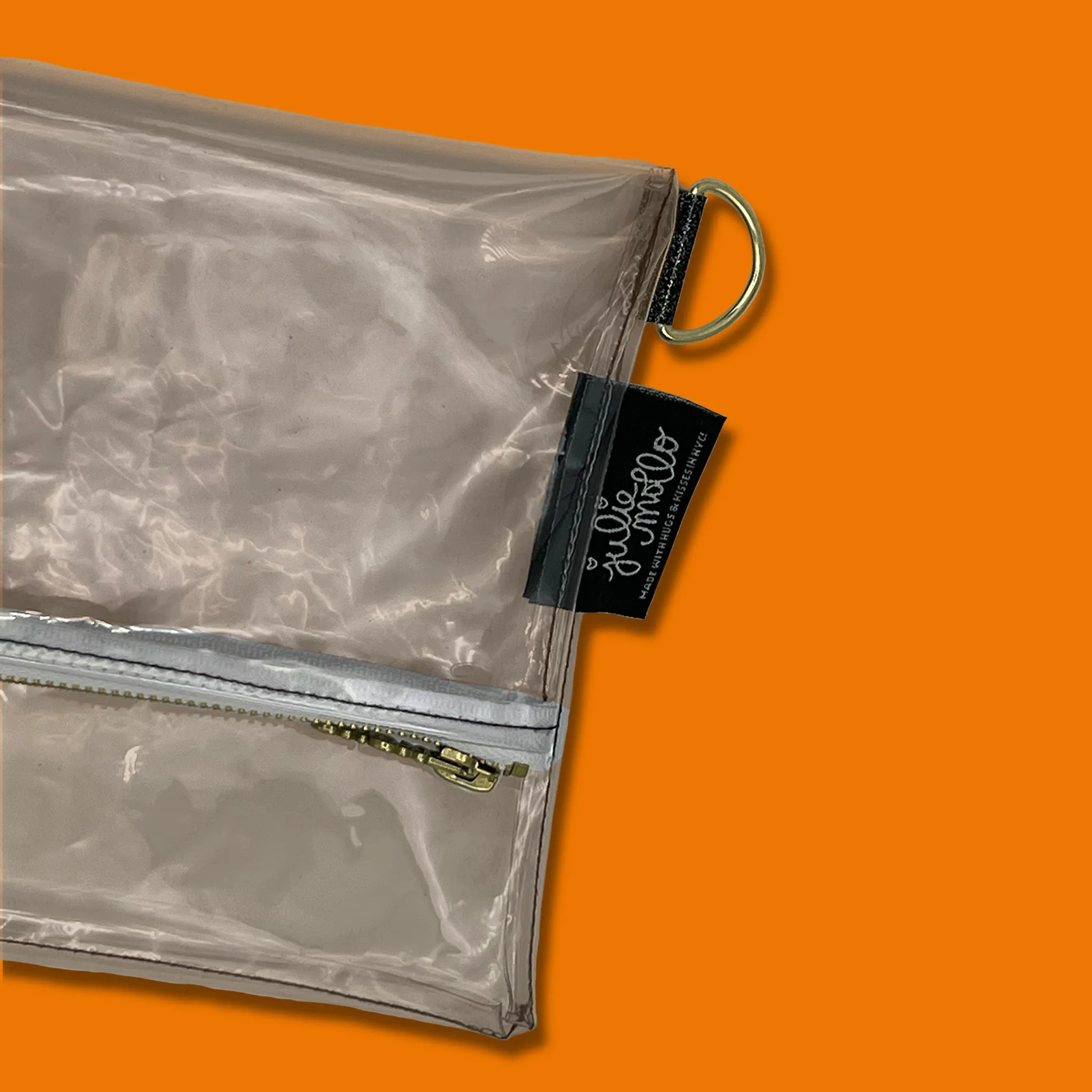 The Convertible Concert Bag! 🎶 Versatile Style for Stadium Goers!