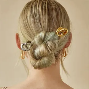 Twisted Metal Knot Geometric Hairpin