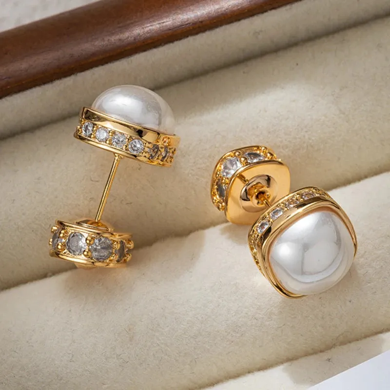 VAIGE Elegant Geometric Pearl Studs