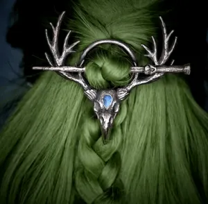 Vintage Moonstone Hair Sticks – Gothic Retro Carved Crow Skull & Antler Hairpins for Women