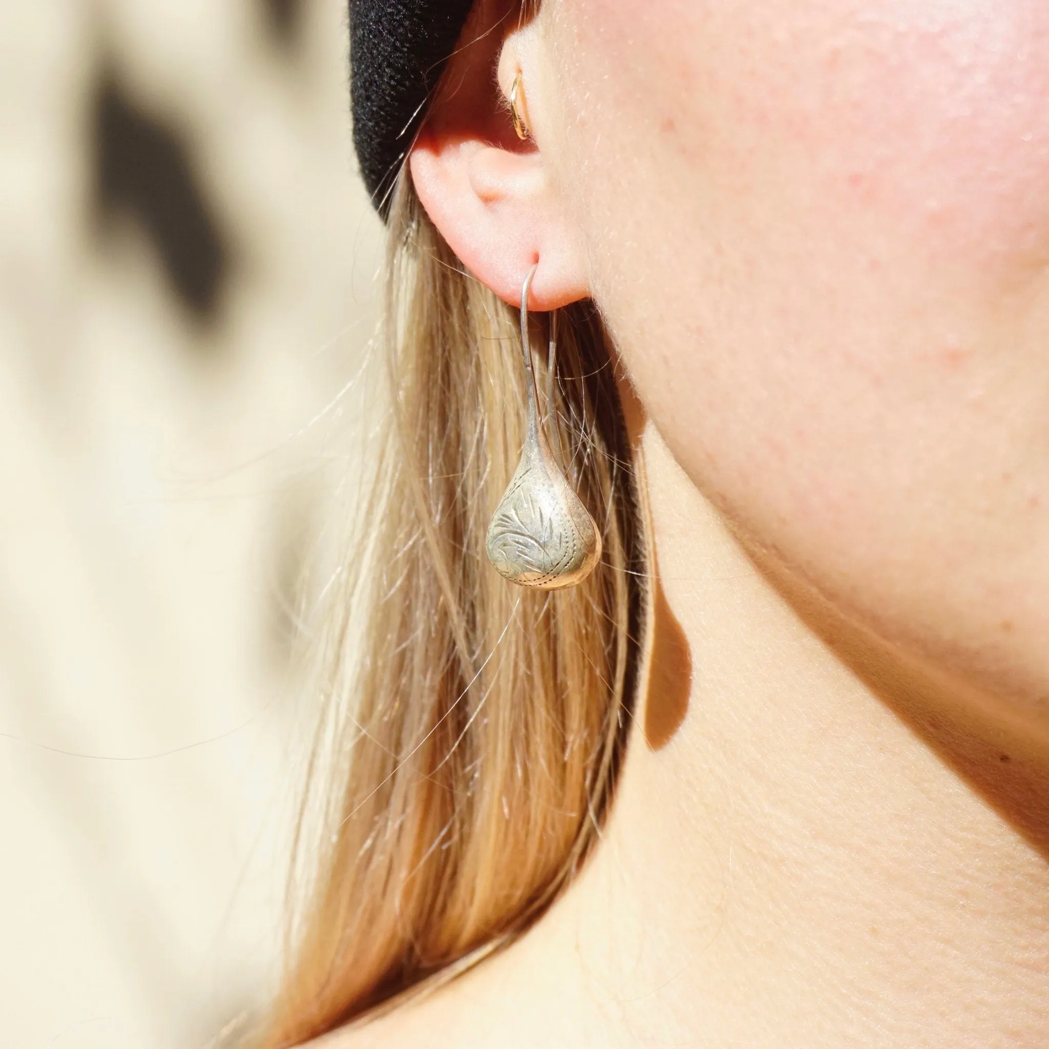Vintage Sterling Silver Tear Drop Earrings, Elegant Dangle Earrings With Etched Details, Beautiful Silver Drop Earrings, 925 Jewelry